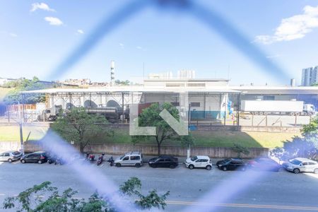 Vista da sala  de apartamento para alugar com 2 quartos, 45m² em Canhema, Diadema