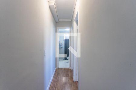Corredor  de apartamento para alugar com 2 quartos, 45m² em Canhema, Diadema