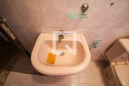 Casa para alugar com 200m², 3 quartos e 1 vagaBanheiro