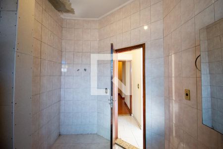 Casa para alugar com 200m², 3 quartos e 1 vagaBanheiro / Suíte