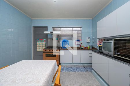 Casa à venda com 205m², 3 quartos e 2 vagasCozinha