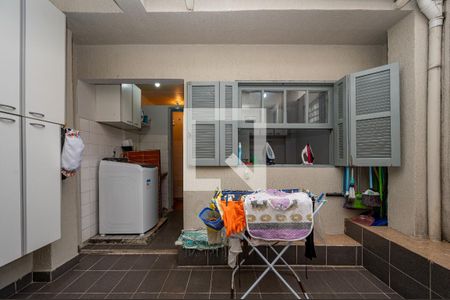 Casa à venda com 205m², 3 quartos e 2 vagasQuintal