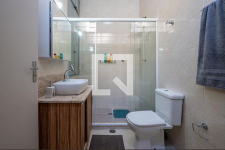 Casa à venda com 205m², 3 quartos e 2 vagasBanheiro