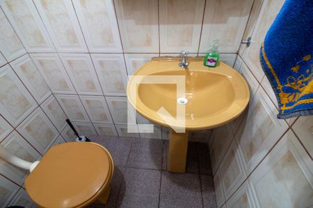 Casa à venda com 100m², 2 quartos e 1 vagaBanheiro de serviço