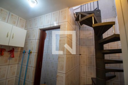 Casa à venda com 100m², 2 quartos e 1 vagaÁrea de Serviço