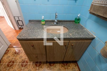 Banheiro de casa à venda com 2 quartos, 100m² em Nova Piraju, São Paulo