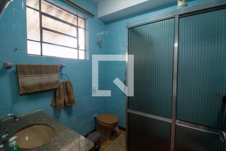 Banheiro de casa à venda com 2 quartos, 100m² em Nova Piraju, São Paulo