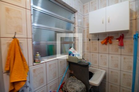 Casa à venda com 100m², 2 quartos e 1 vagaÁrea de Serviço