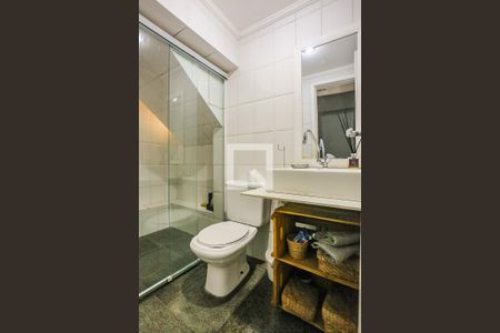 Apartamento à venda com 260m², 4 quartos e 4 vagas Apartamento à venda com 260m², 4 quartos e 4 vagasSuíte 1 - Banheiro