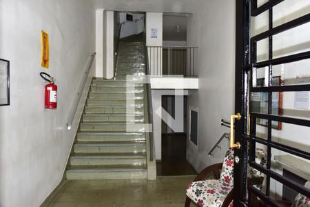 Apartamento para alugar com 80m², 3 quartos e 2 vagasHall social