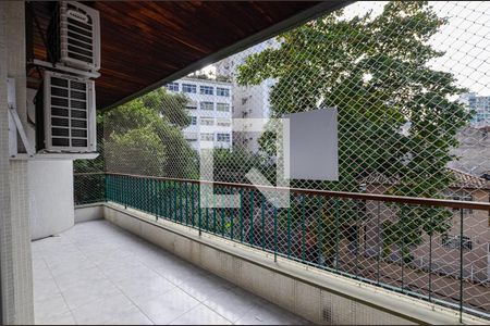 Sala de apartamento para alugar com 3 quartos, 119m² em Santa Rosa, Niterói