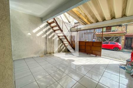 Casa à venda com 109m², 3 quartos e 2 vagasGaragem