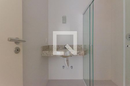 Apartamento para alugar com 82m², 2 quartos e 1 vaga Apartamento para alugar com 82m², 2 quartos e 1 vagaBanheiro da suíte 2