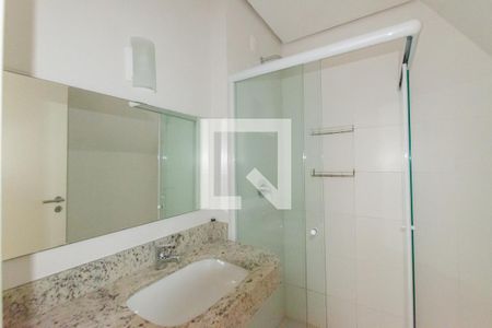 Apartamento para alugar com 82m², 2 quartos e 1 vaga Apartamento para alugar com 82m², 2 quartos e 1 vagaBanheiro da suíte 1