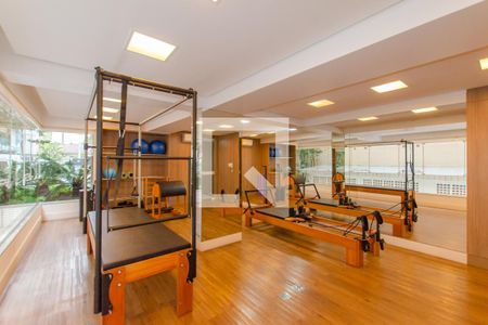 Apartamento para alugar com 82m², 2 quartos e 1 vaga Apartamento para alugar com 82m², 2 quartos e 1 vagaAcademia