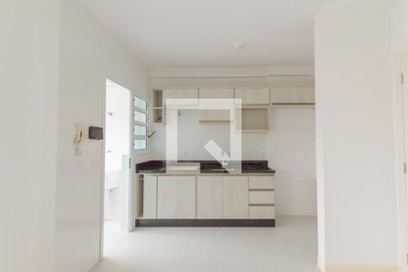 Cozinha de apartamento para alugar com 2 quartos, 82m² em Córrego Grande, Florianópolis