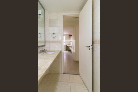 Apartamento para alugar com 117m², 3 quartos e 1 vagaBanheiro Social