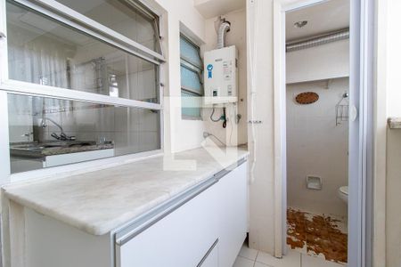 Apartamento para alugar com 117m², 3 quartos e 1 vagaÁrea de Serviço
