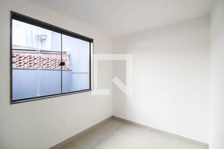 Casa para alugar com 80m², 2 quartos e 1 vagaQuarto 2