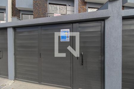 Casa para alugar com 80m², 2 quartos e 1 vagaFachada