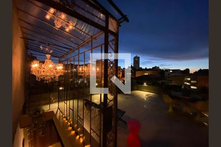 Apartamento à venda com 190m², 2 quartos e 1 vagaTerraço