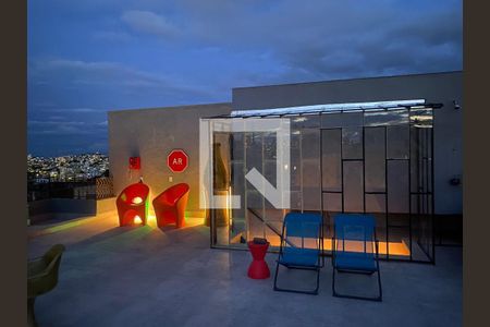 Apartamento à venda com 190m², 2 quartos e 1 vagaTerraço