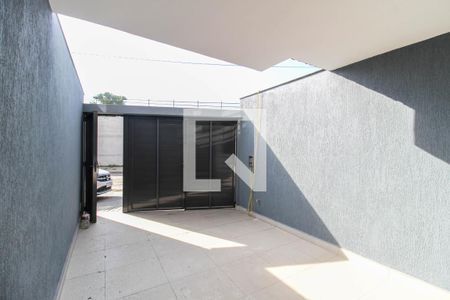 Casa para alugar com 80m², 2 quartos e 1 vaga Casa para alugar com 80m², 2 quartos e 1 vagaGaragem
