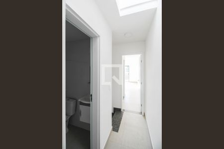 Casa para alugar com 80m², 2 quartos e 1 vaga Casa para alugar com 80m², 2 quartos e 1 vagaCorredor