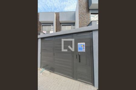 Casa para alugar com 80m², 2 quartos e 1 vaga Casa para alugar com 80m², 2 quartos e 1 vagaFachada