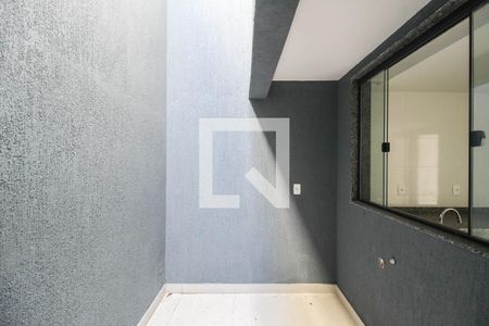 Casa para alugar com 80m², 2 quartos e 1 vaga Casa para alugar com 80m², 2 quartos e 1 vagaÁrea de Serviço