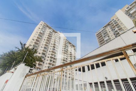 Apartamento para alugar com 33m², 1 quarto e 1 vaga Apartamento para alugar com 33m², 1 quarto e 1 vagaFachada