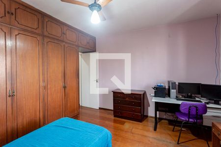 Casa à venda com 173m², 3 quartos e 4 vagasQuarto 3