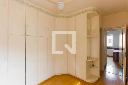 Casa de condomínio à venda com 95m², 3 quartos e 2 vagasSuíte