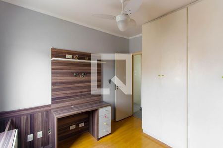 Casa de condomínio à venda com 95m², 3 quartos e 2 vagasQuarto 3