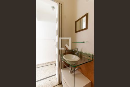 Lavabo de casa de condomínio à venda com 3 quartos, 95m² em Vila Bela, São Paulo