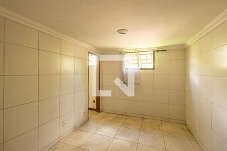 Casa à venda com 140m², 3 quartos e 1 vaga Casa à venda com 140m², 3 quartos e 1 vagaCozinha e Área de Serviço