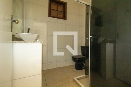 Casa à venda com 140m², 3 quartos e 1 vaga Casa à venda com 140m², 3 quartos e 1 vagaDetalhe do Banheiro Social