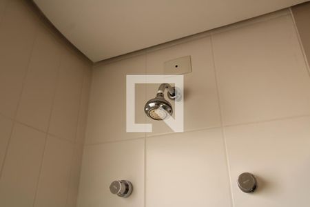 Apartamento para alugar com 105m², 2 quartos e 3 vagasDetalhe banheiro social 