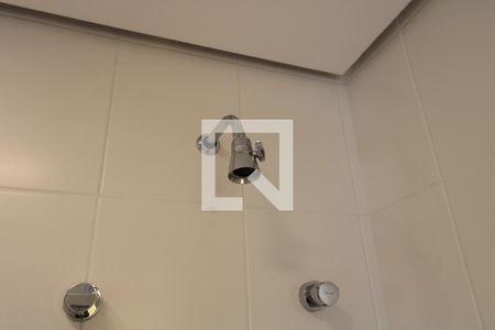 Apartamento para alugar com 105m², 2 quartos e 3 vagasDetalhe banheiro da suíte 