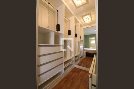 Apartamento para alugar com 105m², 2 quartos e 3 vagasSuíte - Closet 