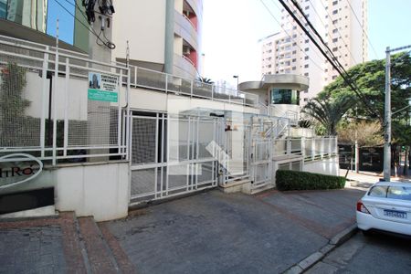 Apartamento para alugar com 105m², 2 quartos e 3 vagasFachada e portaria 