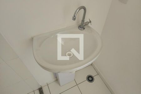 Apartamento para alugar com 42m², 2 quartos e sem vagaBanheiro