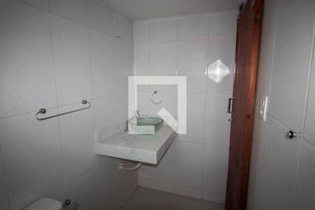 Apartamento à venda com 60m², 2 quartos e sem vaga Apartamento à venda com 60m², 2 quartos e sem vagaBanheiro
