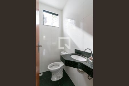 Lavabo de casa à venda com 2 quartos, 77m² em Xangri-lá, Contagem