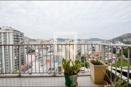 Apartamento à venda com 230m², 3 quartos e 2 vagasQuarto 2
