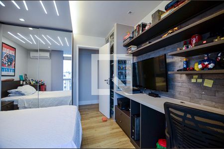 Apartamento à venda com 230m², 3 quartos e 2 vagasQuarto 1