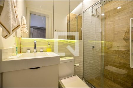 Apartamento à venda com 230m², 3 quartos e 2 vagasBanheiro