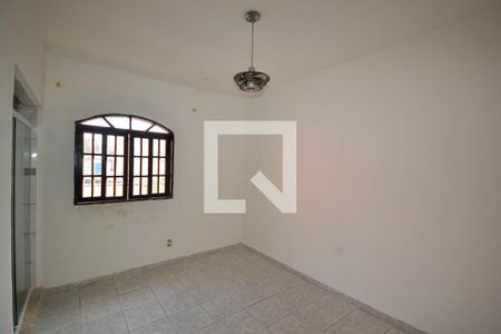 Quarto 1-suíte de casa para alugar com 2 quartos, 70m² em Cabuís, Nilópolis