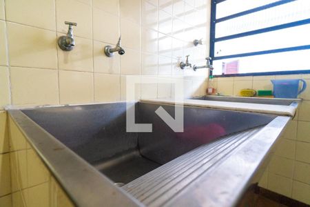 Casa à venda com 340m², 5 quartos e 4 vagasÁrea de Serviço Detalhe