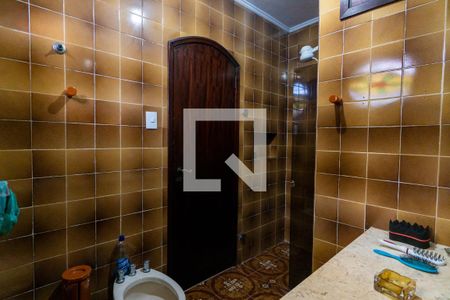 Casa à venda com 340m², 5 quartos e 4 vagasBanheiro Social